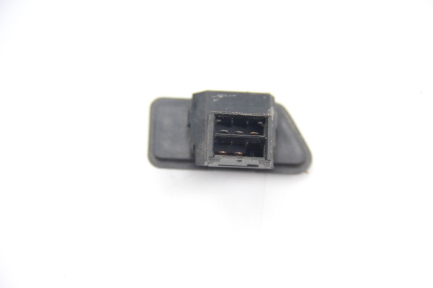 photo de HEADLIGHT SWITCH PEUGEOT SV 80 (1993 - 1997) - Zoom on usage condition