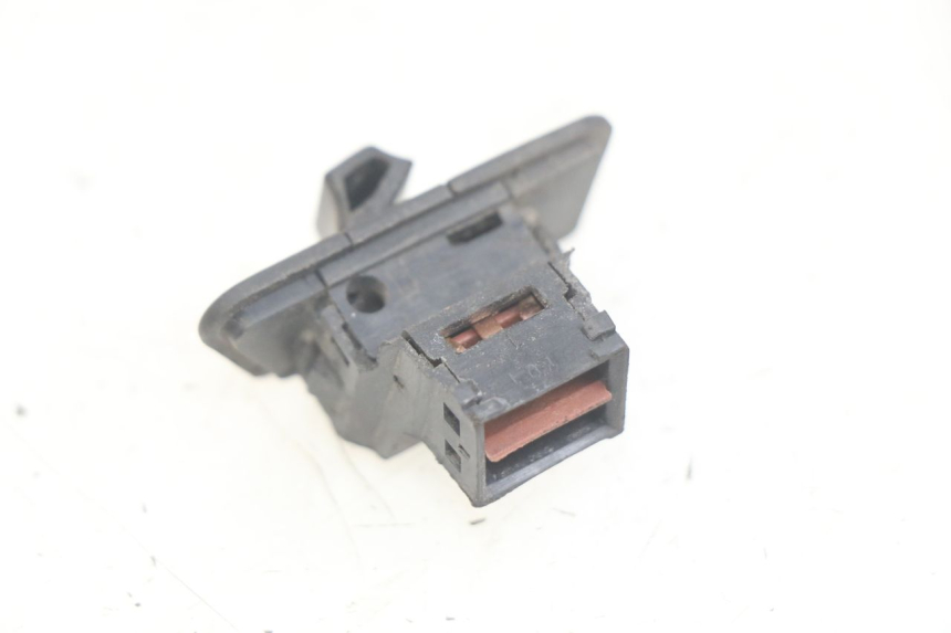 photo de HEADLIGHT SWITCH SYM SYMPHONY 125 (2009 - 2015) - Zoom on usage condition