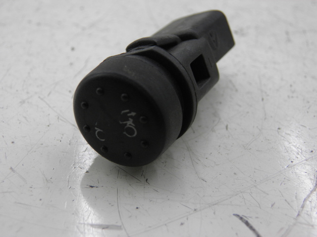 photo de SWITCH PIAGGIO X8 125 (2004 - 2007) - Main view