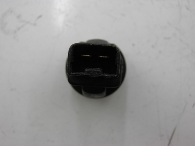 photo de SWITCH PIAGGIO XEVO - X EVO 125 (2010 - 2015) - Zoom on usage condition