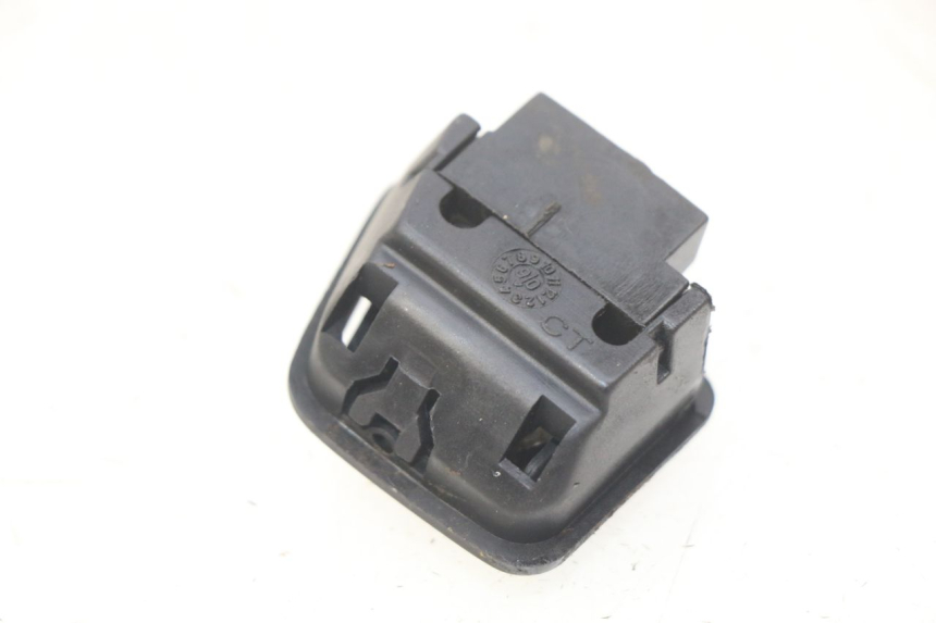 photo de HEADLIGHT HIGH BEAM SWITCH PIAGGIO FLY 100 (2006 - 2010) - Component detail
