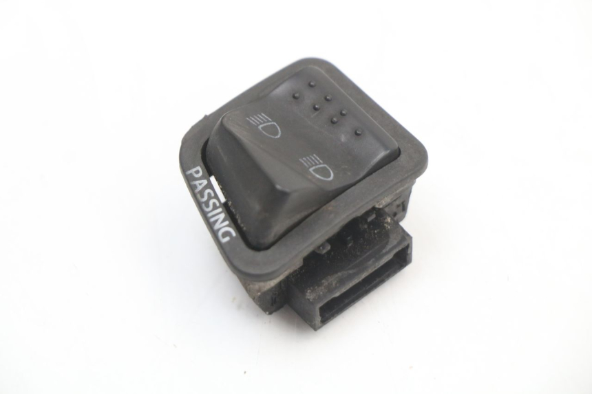 photo de HEADLIGHT SWITCH PIAGGIO LIBERTY 4T 50 (2018 - 2021) - Component detail