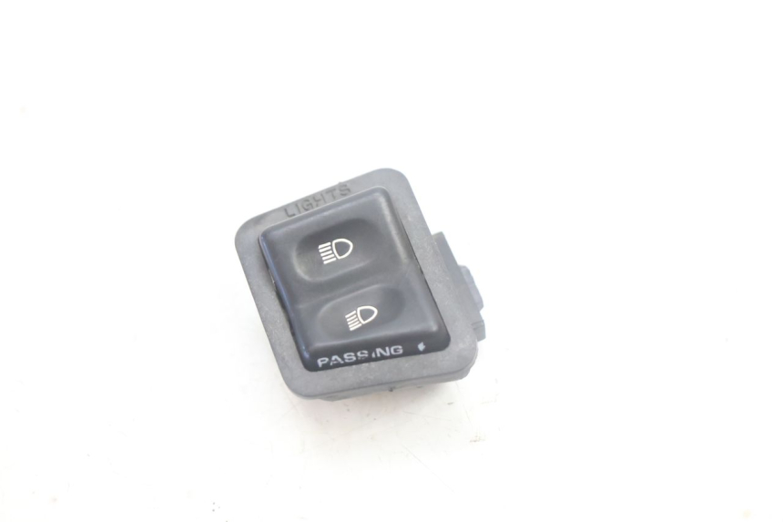 photo de HEADLIGHT HIGH BEAM SWITCH KYMCO LIKE 125 (2009 - 2016) - Main view