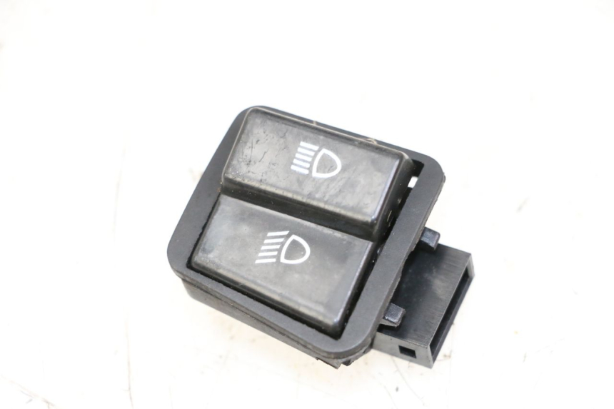 photo de HEADLIGHT SWITCH LONGJIA SHARPY 125 (2020 - 2024) - Main view