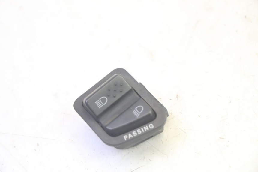 photo de HEADLIGHT SWITCH PIAGGIO MP3 500 (2016 - 2018) - Main view