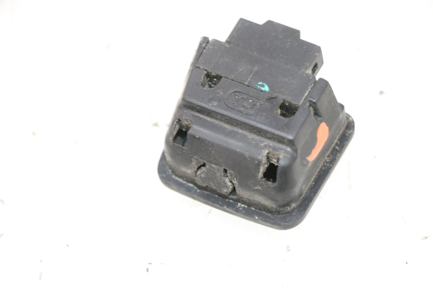 photo de HEADLIGHT SWITCH SYM ORBIT 2 50 (2008 - 2014) - Zoom on usage condition