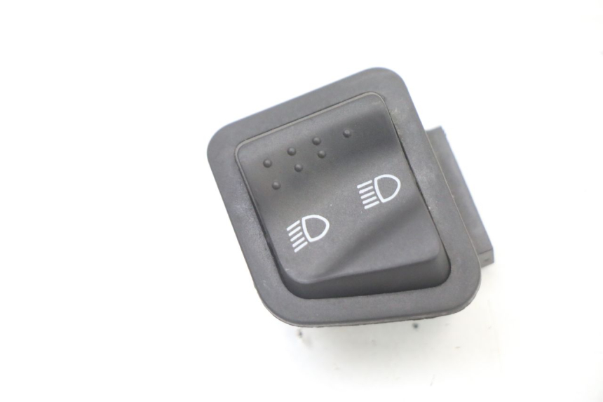 photo de HEADLIGHT SWITCH PIAGGIO NRG POWER PUREJET 50 (2018 - 2021) - Main view