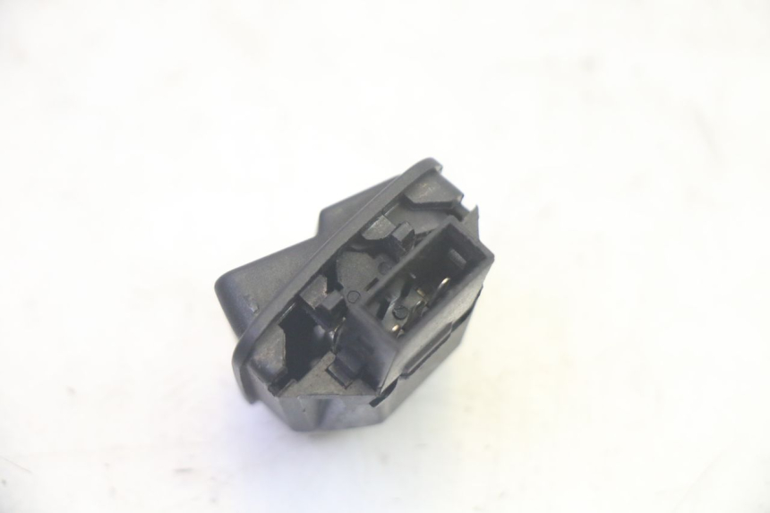 photo de HEADLIGHT SWITCH JM MOTORS SANTANA EVO 50 (2024 - 2026) - Alternative perspective