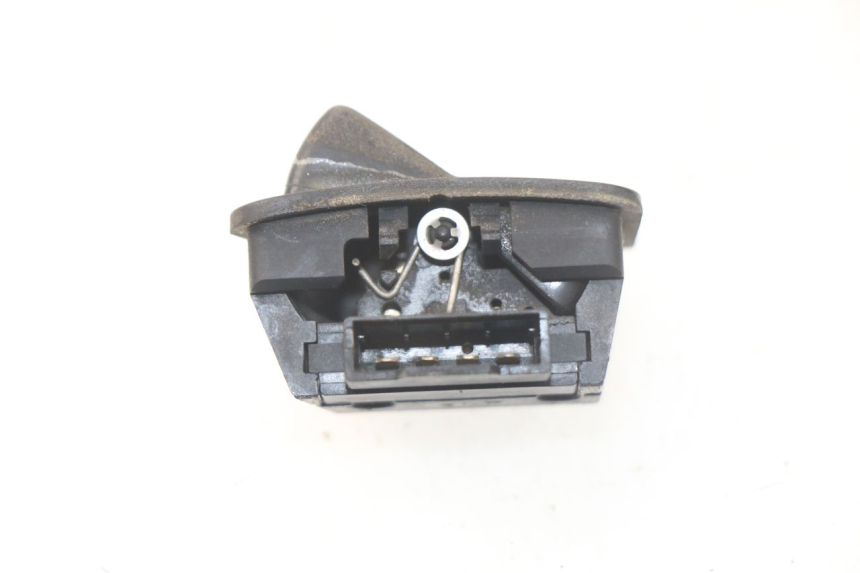 photo de HEADLIGHT SWITCH HONDA SES DYLAN 125 (2002 - 2006) - Zoom on usage condition