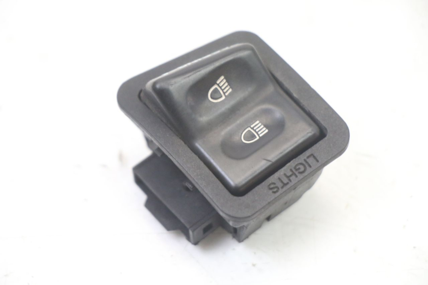 photo de HEADLIGHT SWITCH PEUGEOT TWEET PRO CARGO 50 (2018 - 2022) - Component detail