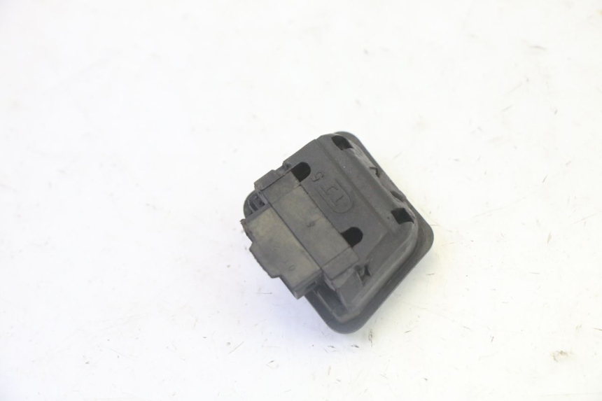 photo de HEADLIGHT SWITCH PEUGEOT TWEET PRO CARGO 50 (2018 - 2022) - Alternative perspective