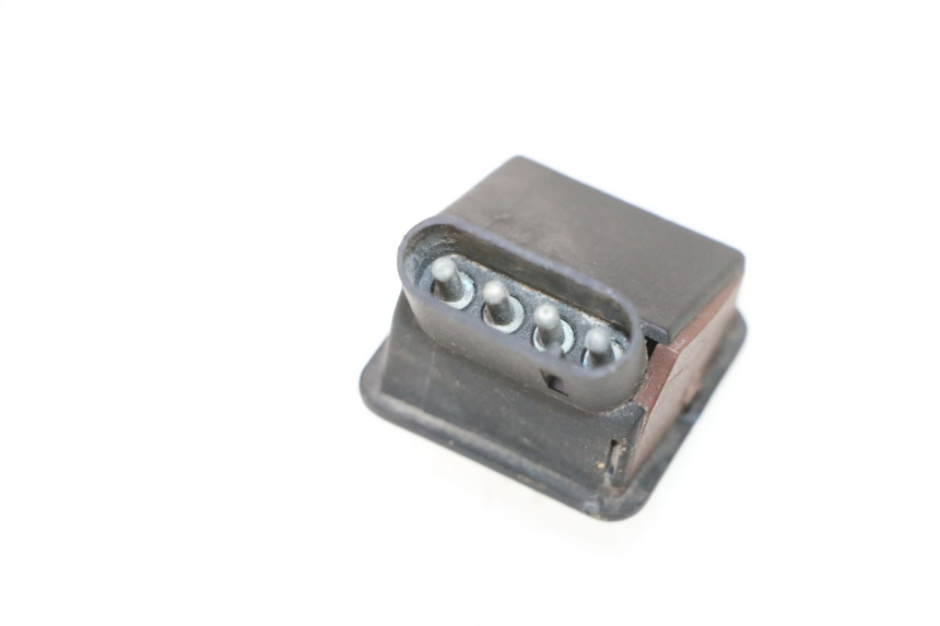 photo de HEADLIGHT SWITCH PIAGGIO TYPHOON 50 (2000 - 2009) - Component detail