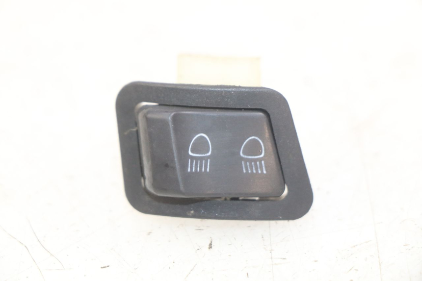 photo de HEADLIGHT HIGH BEAM SWITCH HONDA VISION NSC R 50 (2013 - 2015) - Main view