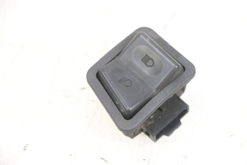 photo de HEADLIGHT HIGH BEAM SWITCH YAMAHA XMAX X-MAX 125 (2006 - 2009) - Main view
