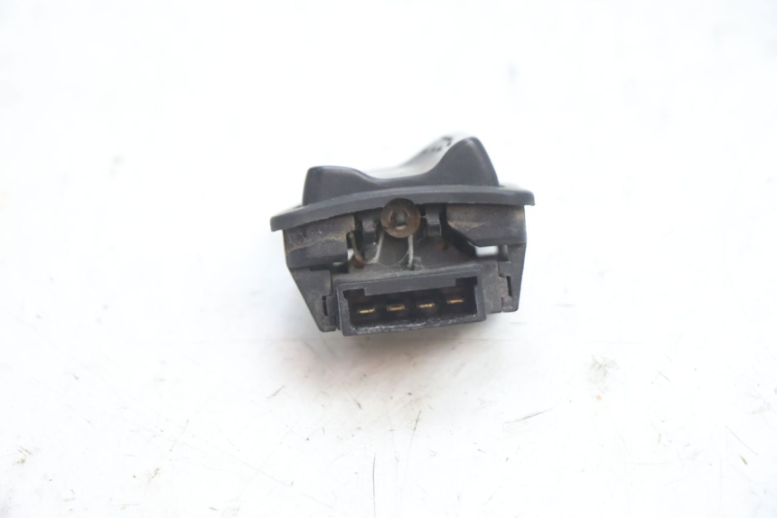 photo de HEADLIGHT SWITCH PIAGGIO X8 STREET 125 (2006 - 2007) - Alternative perspective