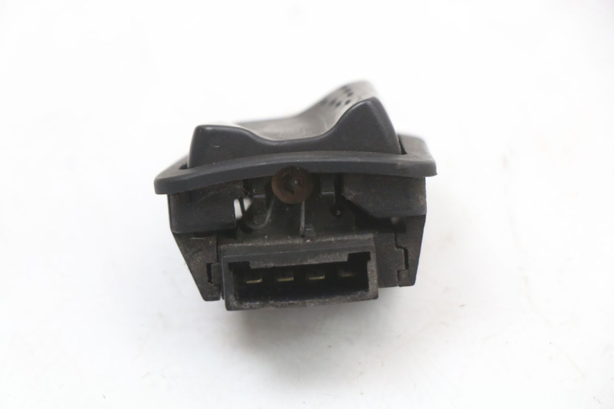 photo de HEADLIGHT HIGH BEAM SWITCH PIAGGIO X9 125 (2000 - 2003) - Zoom on usage condition