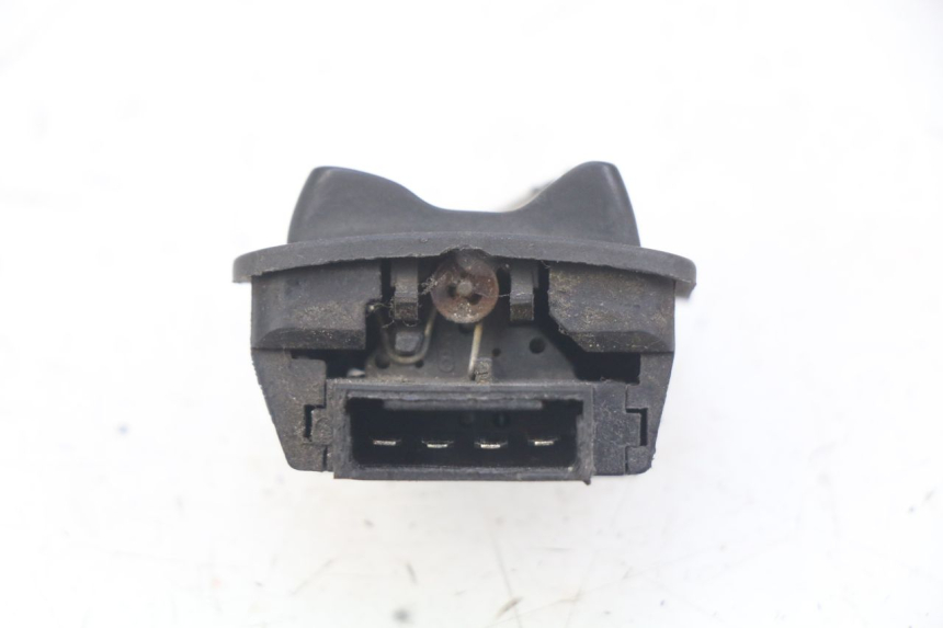 photo de HEADLIGHT HIGH BEAM SWITCH PIAGGIO XEVO - X EVO 125 (2007 - 2017) - Zoom on usage condition