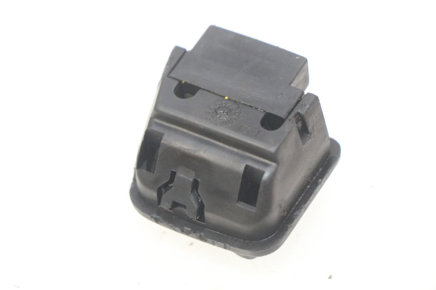 photo de HEADLIGHT HIGH BEAM SWITCH PIAGGIO ZIP 4T 50 (2018 - 2020) - Component detail