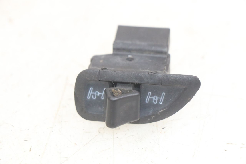 photo de COMMODO ROLL LOCK PIAGGIO MP3 LT 400 (2007 - 2012) - Main view