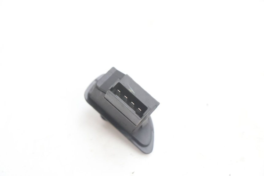 photo de COMMODO ROLL LOCK PIAGGIO MP3 LT 400 (2007 - 2012) - Alternative perspective