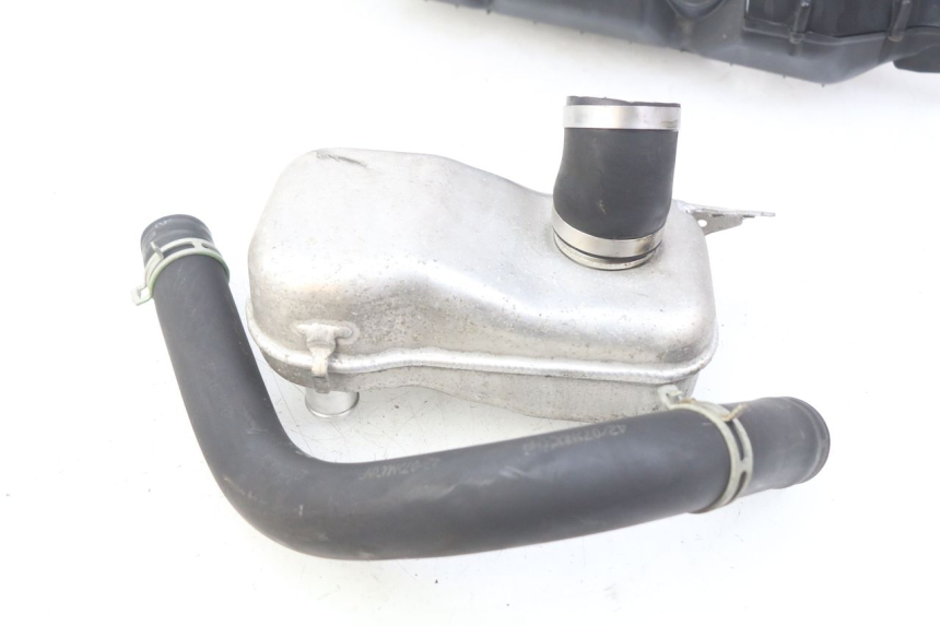 photo de COMPRESSOR PEUGEOT SATELIS COMPRESSOR K15 125 (2006 - 2009) - Product overview