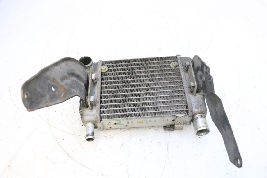 photo de COMPRESSOR PEUGEOT SATELIS COMPRESSOR K15 125 (2006 - 2009) - Distinctive features