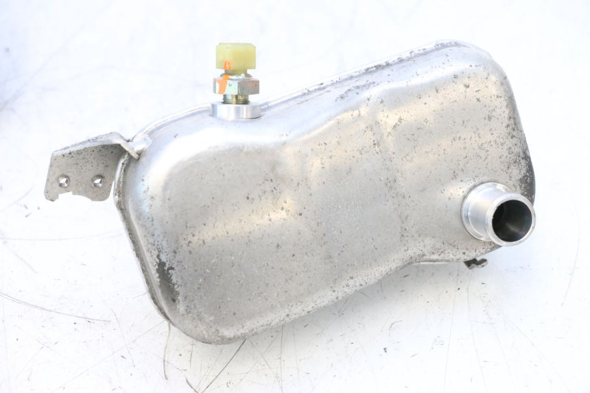 photo de COMPRESSOR PEUGEOT SATELIS COMPRESSOR K15 125 (2006 - 2009) - Alternative angle