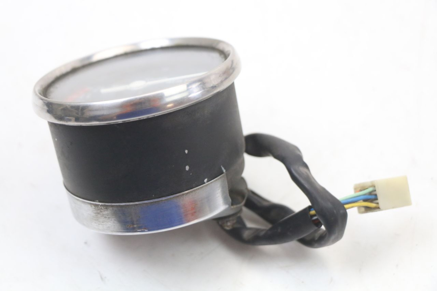 photo de TACHOMETER SUZUKI GN 125 (1997 - 2000) - Alternative perspective