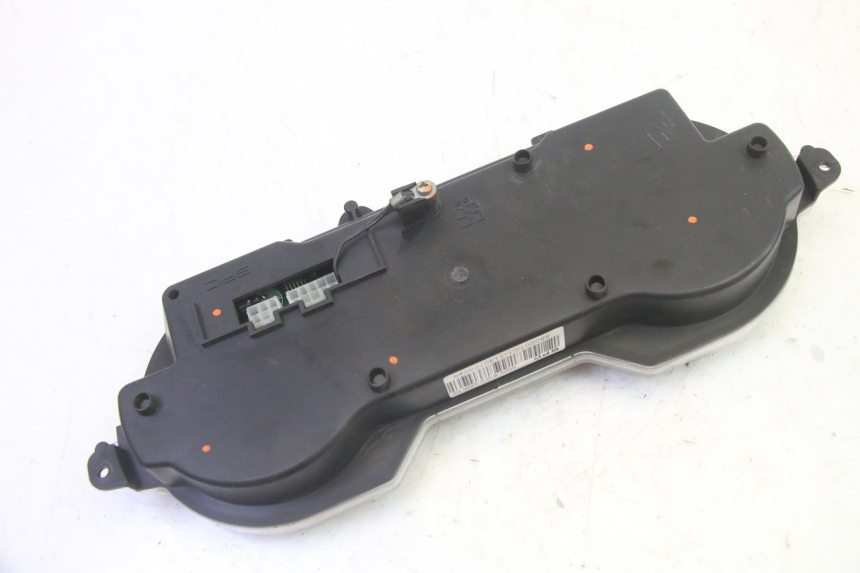 photo de SPEEDOMETER ADIVA AD3 300 (2014 - 2020) - Distinctive features