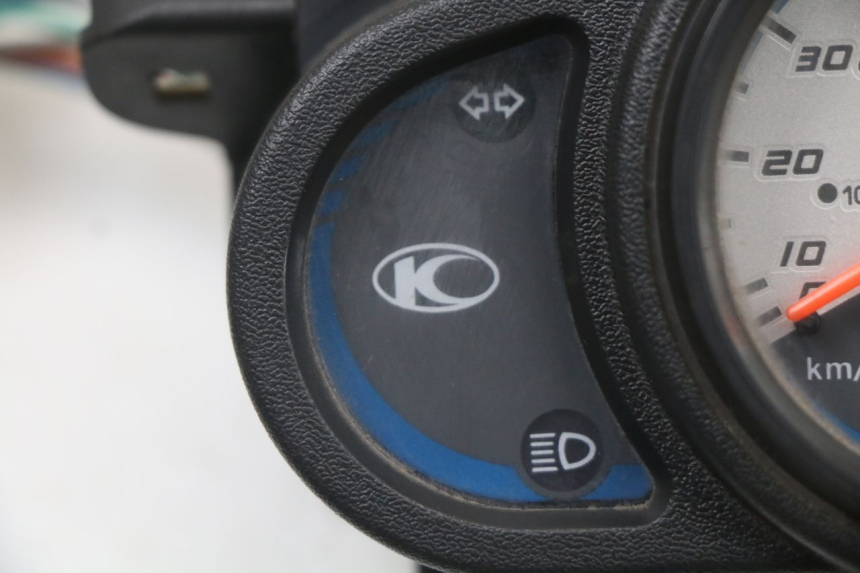 photo de SPEEDOMETER KYMCO AGILITY 4T 50 (2018 - 2022) - Zoom on usage condition