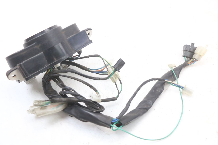 photo de SPEEDOMETER KYMCO AGILITY 4T 50 (2018 - 2022) - Fixing points details