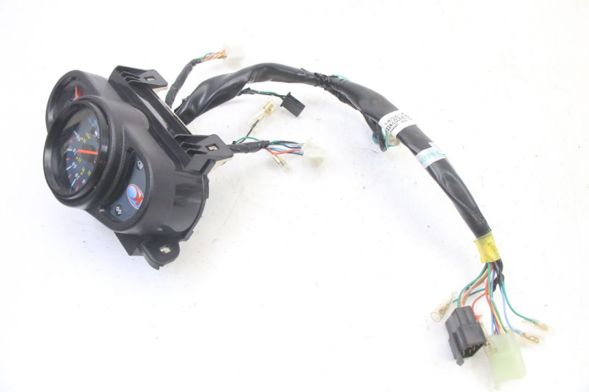 photo de SPEEDOMETER KYMCO AGILITY 4T 50 (2005 - 2018) - Surface and material condition