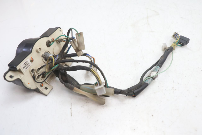 photo de SPEEDOMETER KYMCO AGILITY 4T 50 (2005 - 2018) - Surface and material condition