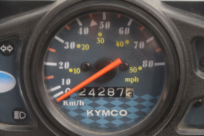 photo de Odometer KYMCO AGILITY PREMIUM 50 (2007 - 2010) - Alternative perspective