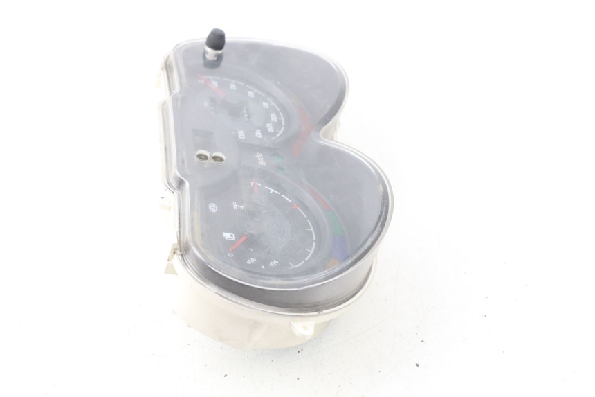 photo de SPEEDOMETER APRILIA ATLANTIC 125 (2003 - 2009) - Alternative perspective