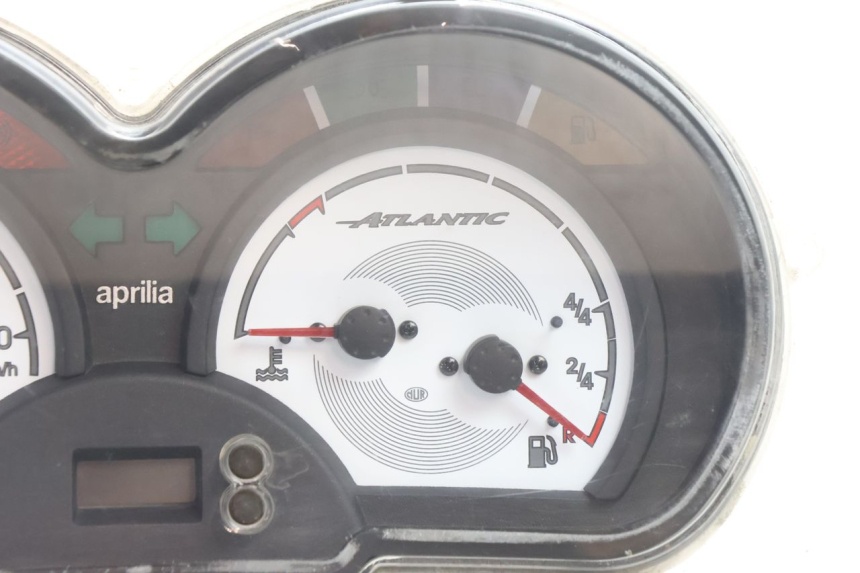 photo de SPEEDOMETER APRILIA ATLANTIC S 125 (2010 - 2013) - Alternative perspective