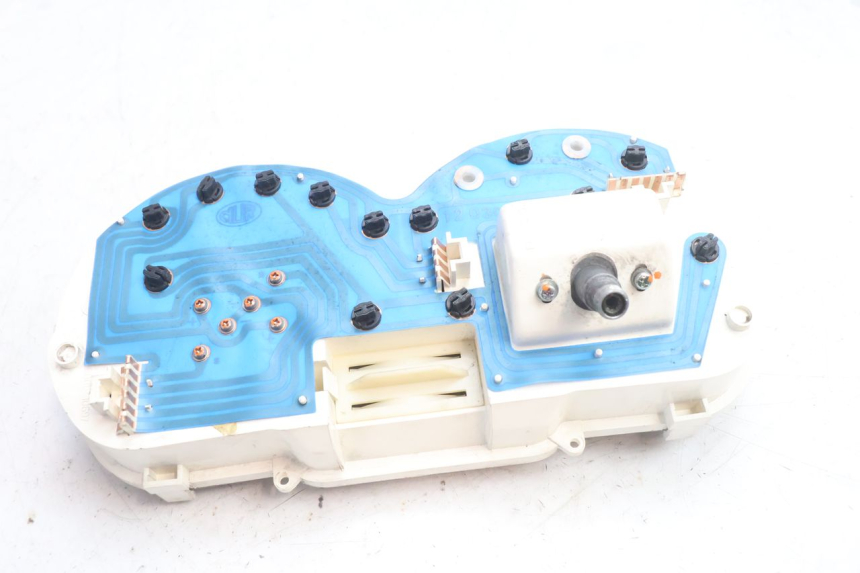 photo de SPEEDOMETER APRILIA ATLANTIC S 125 (2010 - 2013) - Surface and material condition