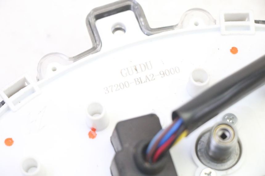 photo de SPEEDOMETER MOTRON BREEZY 4T 50 (2021 - 2025) - Product overview