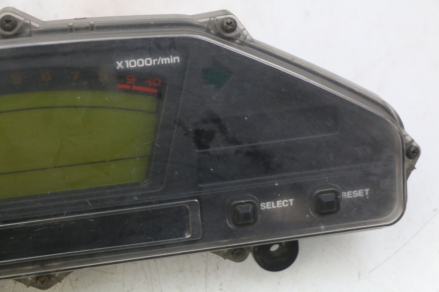 photo de SPEEDOMETER SUZUKI BURGMAN 650 (2002 - 2004) - Checked used part