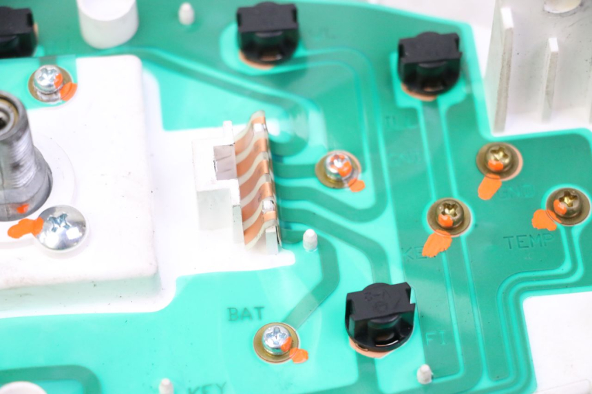 photo de SPEEDOMETER SUZUKI BURGMAN 125 (2007 - 2014) - Distinctive features