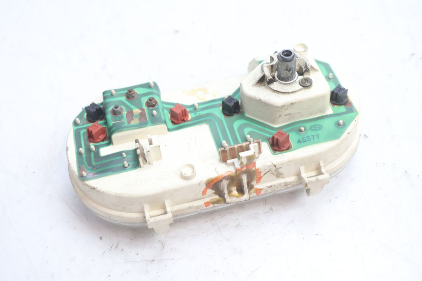 photo de SPEEDOMETER PEUGEOT BUXY 50 (1993 - 1998) - Fixing points details