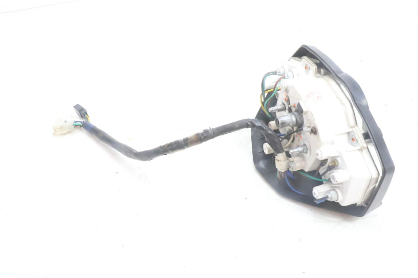 photo de SPEEDOMETER YAMAHA BW'S BWS 125 (2010 - 2013) - Fixing points details