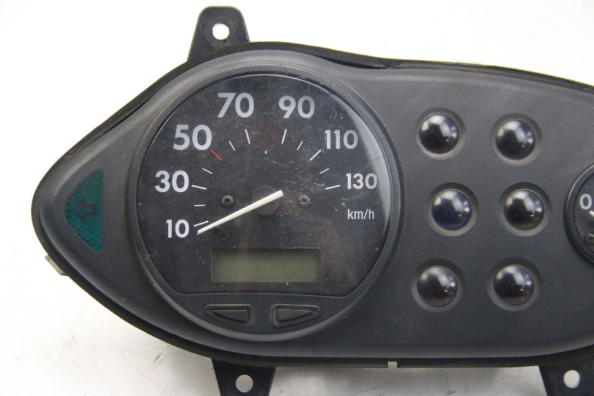 photo de SPEEDOMETER BMW C1 125 (2000 - 2003) - Surface and material condition