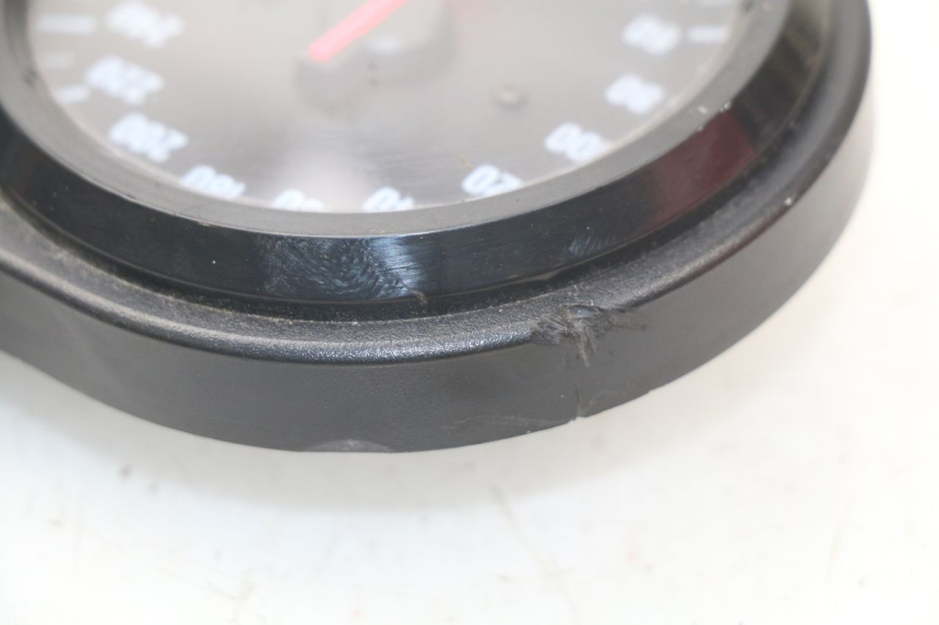 photo de SPEEDOMETER HONDA CBR 919 RR FIREBLADE 900 (1998 - 1999) - Component detail