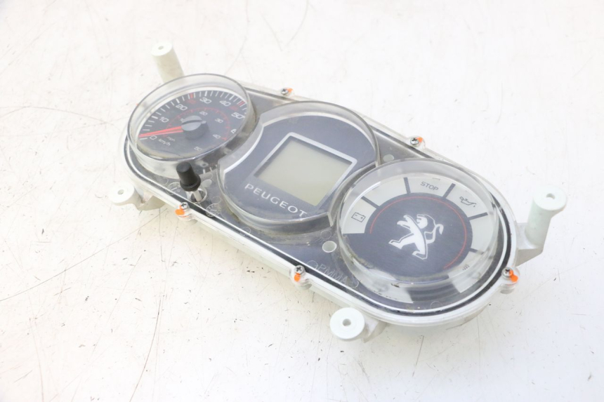photo de SPEEDOMETER PEUGEOT CITYSTAR 2T 50 (2018 - 2021) - Alternative perspective