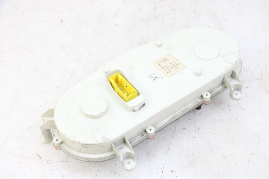 photo de SPEEDOMETER PEUGEOT CITYSTAR 50 (2013 - 2017) - Fixing points details