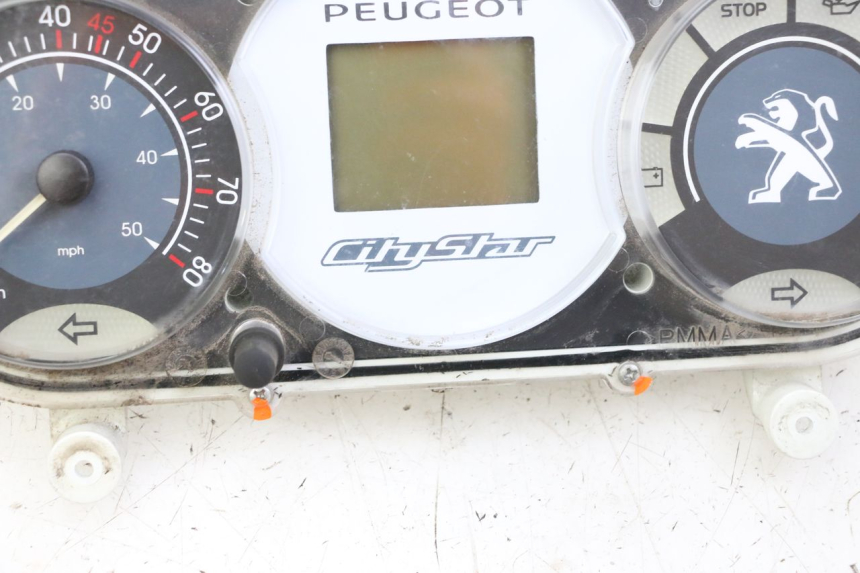 photo de SPEEDOMETER PEUGEOT CITYSTAR 50 (2013 - 2017) - Detailed visual inspection