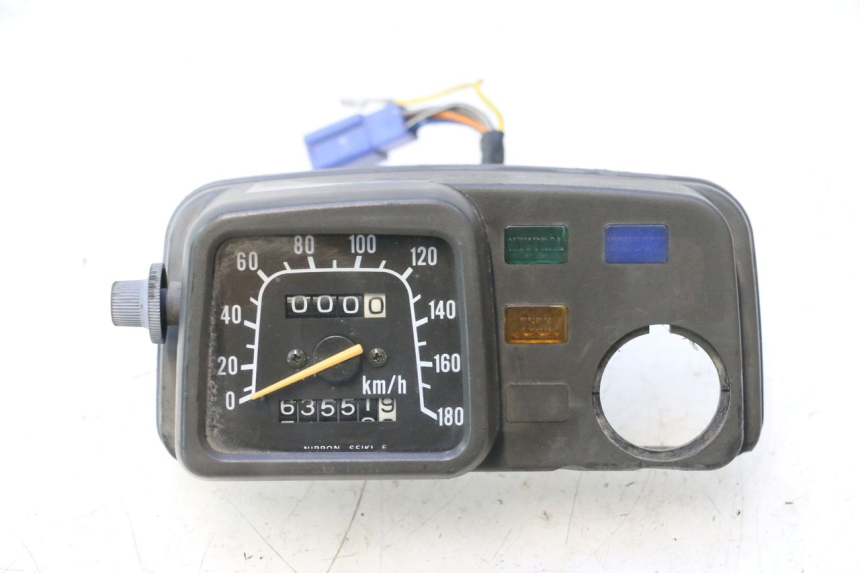 photo de SPEEDOMETER SUZUKI DR S 600 (1985 - 1989) - Main view