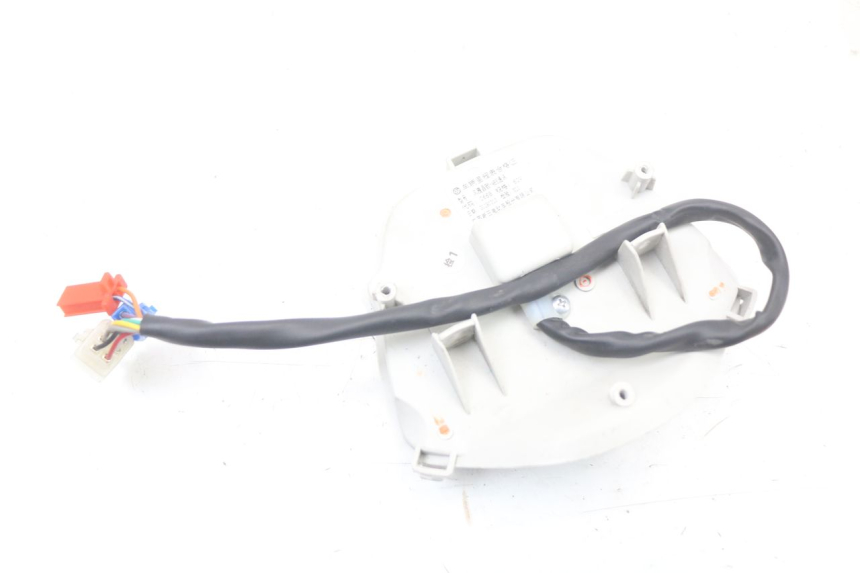 photo de SPEEDOMETER WAYSCRAL E-START 1 (2018 - 2022) - Fixing points details