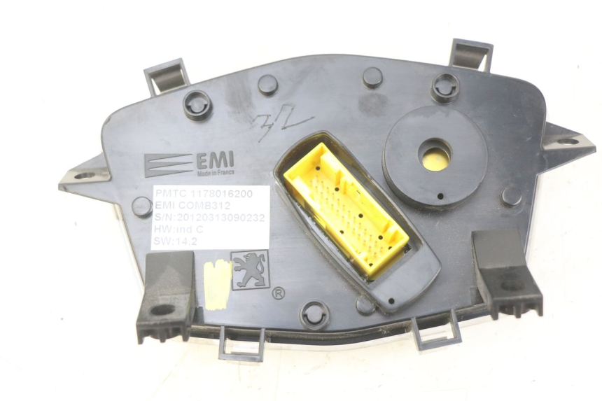 photo de SPEEDOMETER PEUGEOT E-VIVACITY 1 (2012 - 2018) - Alternative perspective